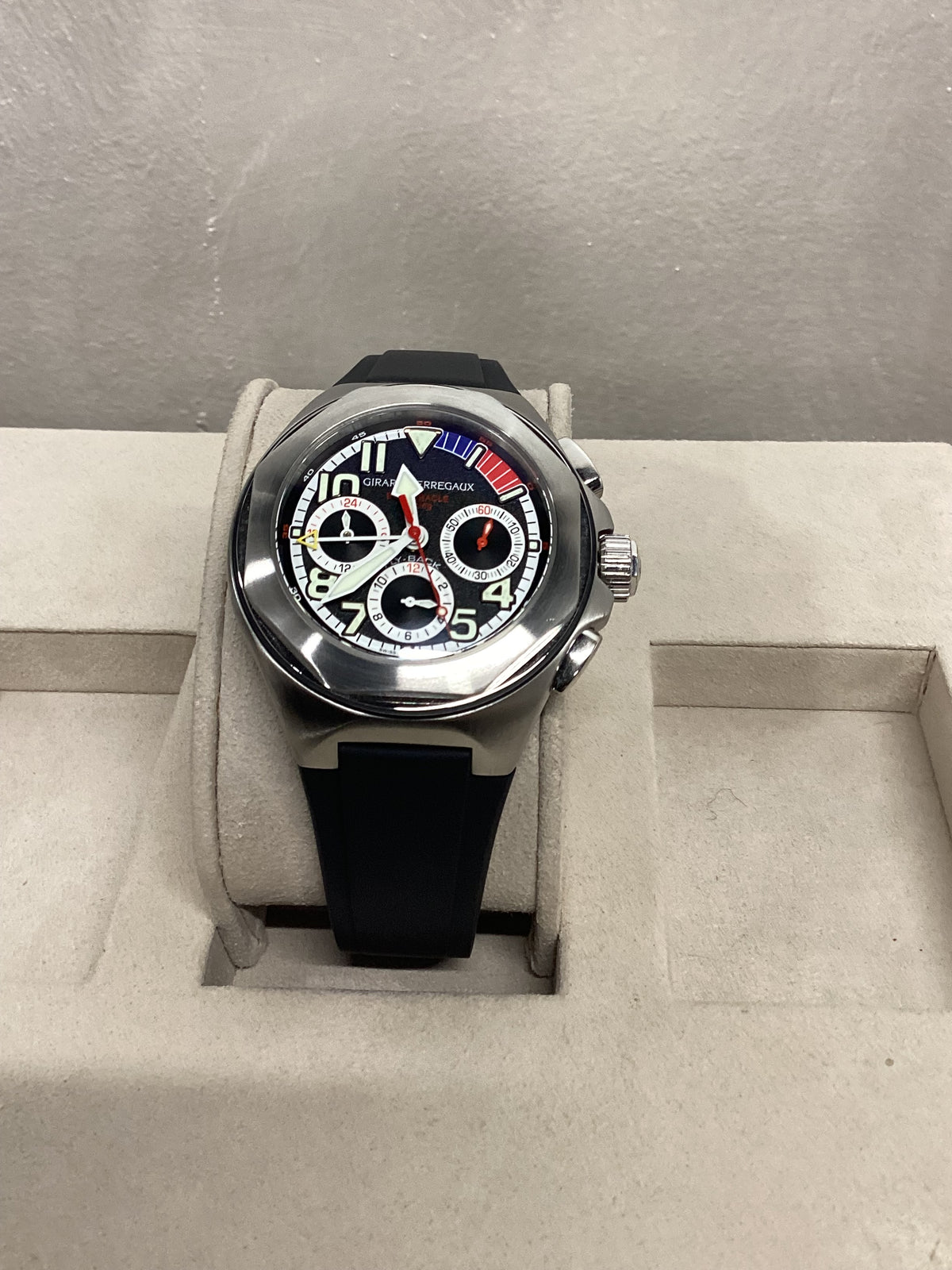 GIRARD PERREGAUX ORACLE BMW